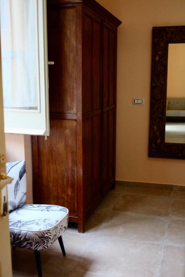 4 Balconi Liberty Apartments Lecce Exterior foto
